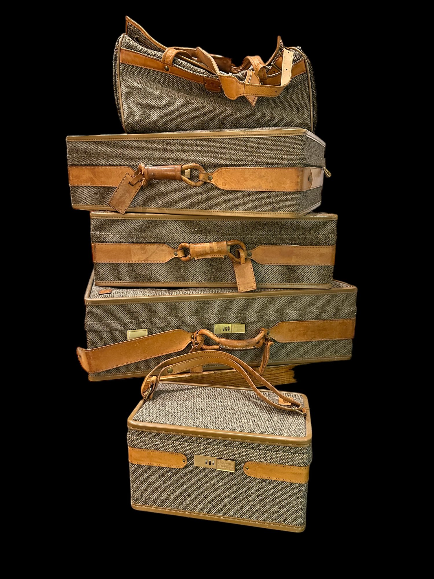 luggage.jpeg